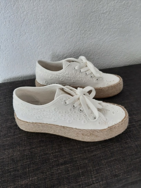 Chaussures à lacets Anna Field
